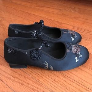 ORIENTAL Brand Black Satin Asian Style Women’s Tap Style Shoes
